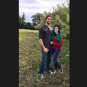 Meet your Posher, Alek